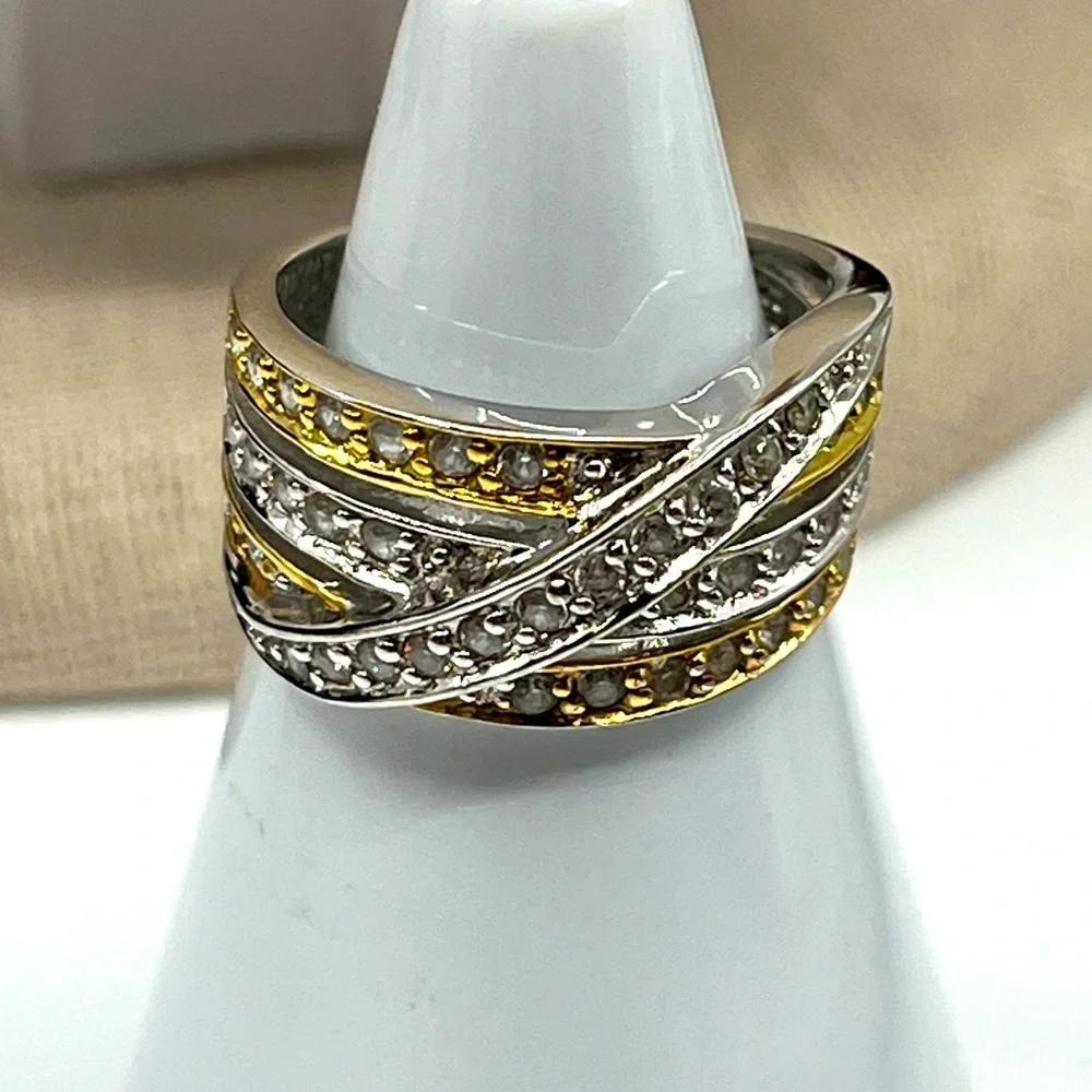 Stunning 925 Sterling Silver Two-Tone Crossover Ring โ Size 5.5 - Picture 1 of 17